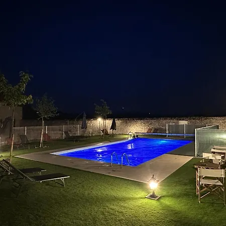 Chateau De La Mothe - Gite Guillaume De Beaujeu Holiday home